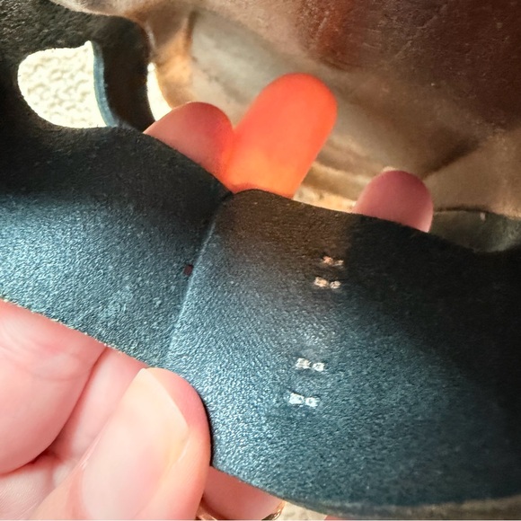 Birkenstock Black Two-Strap Leather Slide Sandals Size 40 - Picture 5 of 10